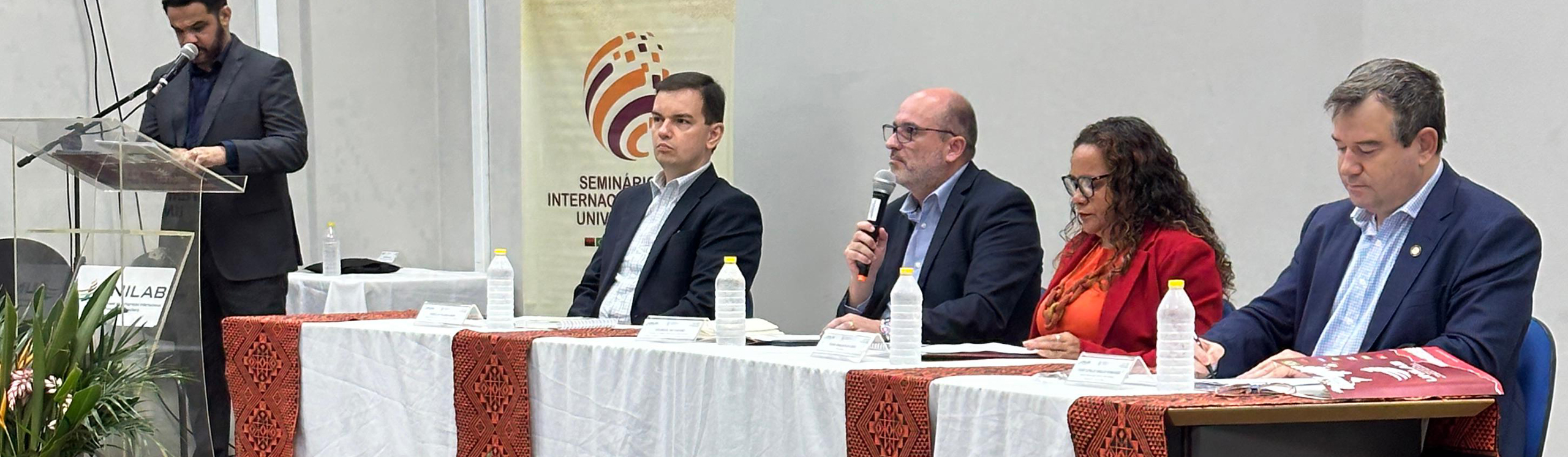 Imagem referente a postagem de título Unilab realiza Seminário de Internacionalização com ênfa...